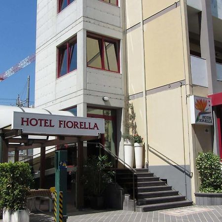 Hotel Fiorella Senigallia Kültér fotó