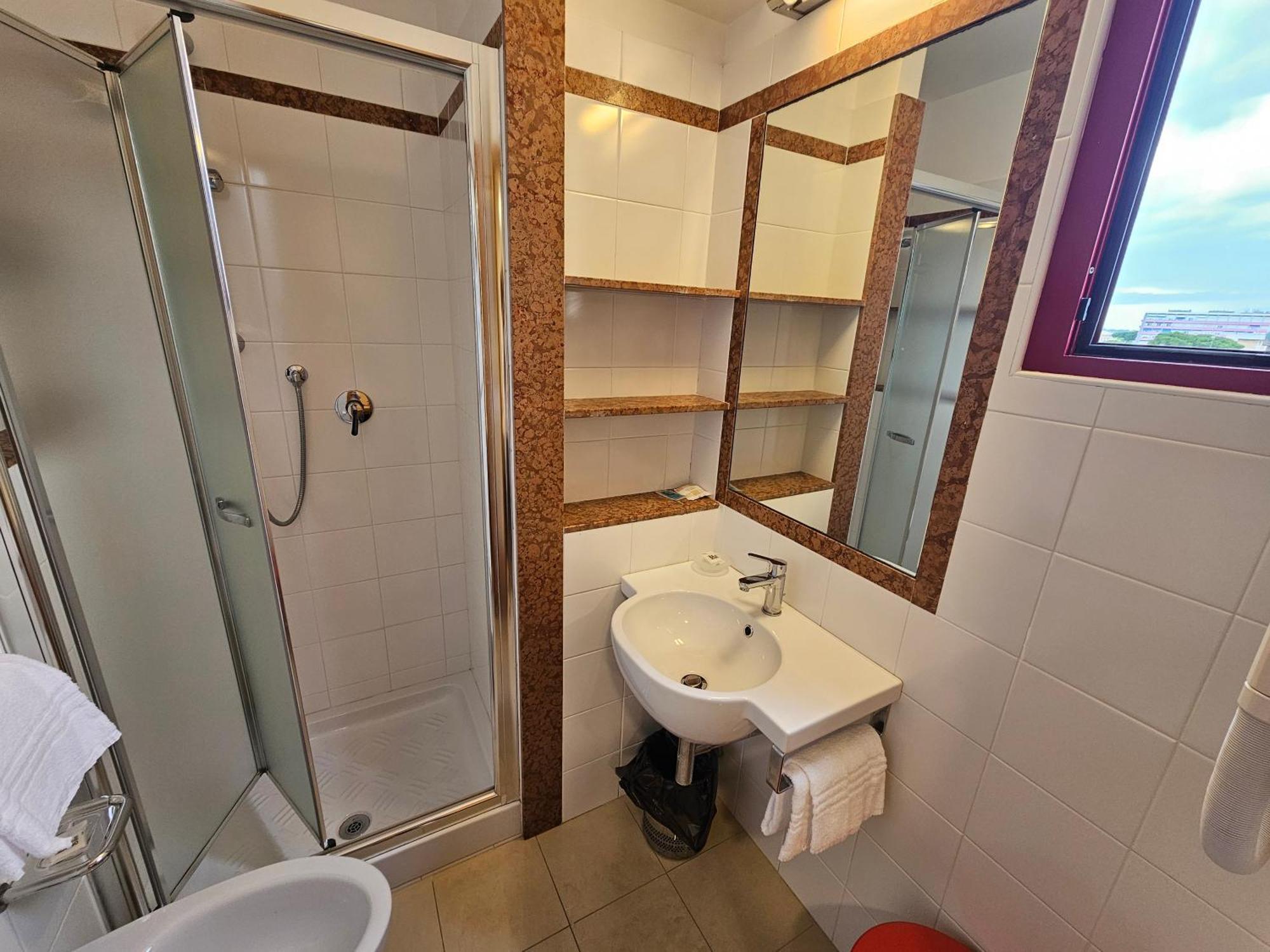Hotel Fiorella Senigallia Kültér fotó