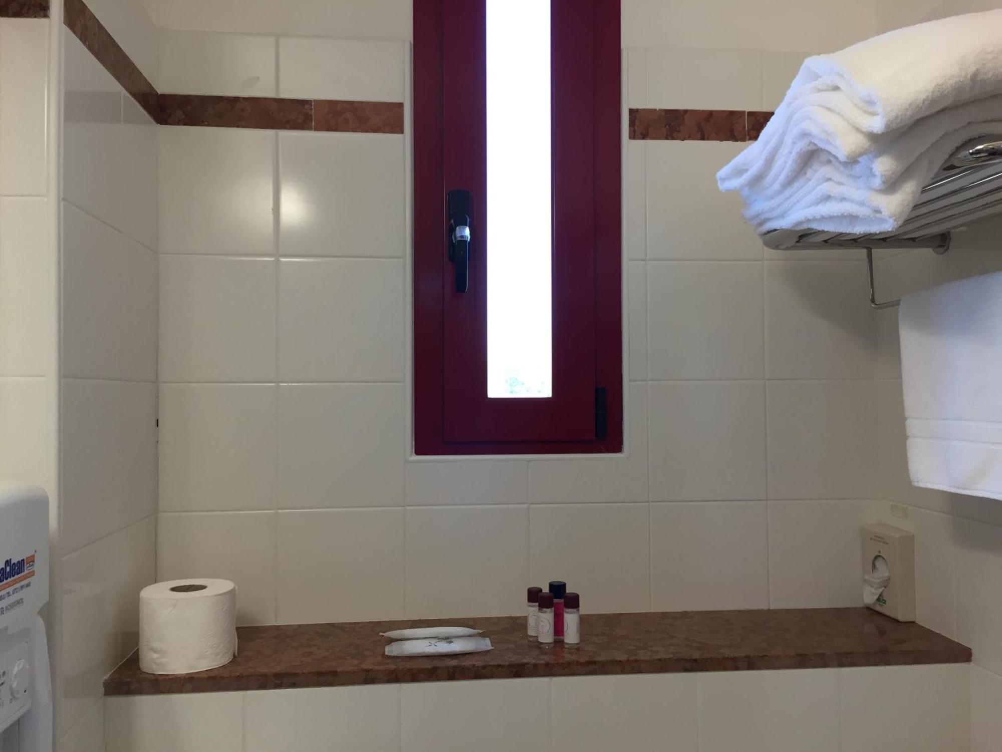 Hotel Fiorella Senigallia Szoba fotó